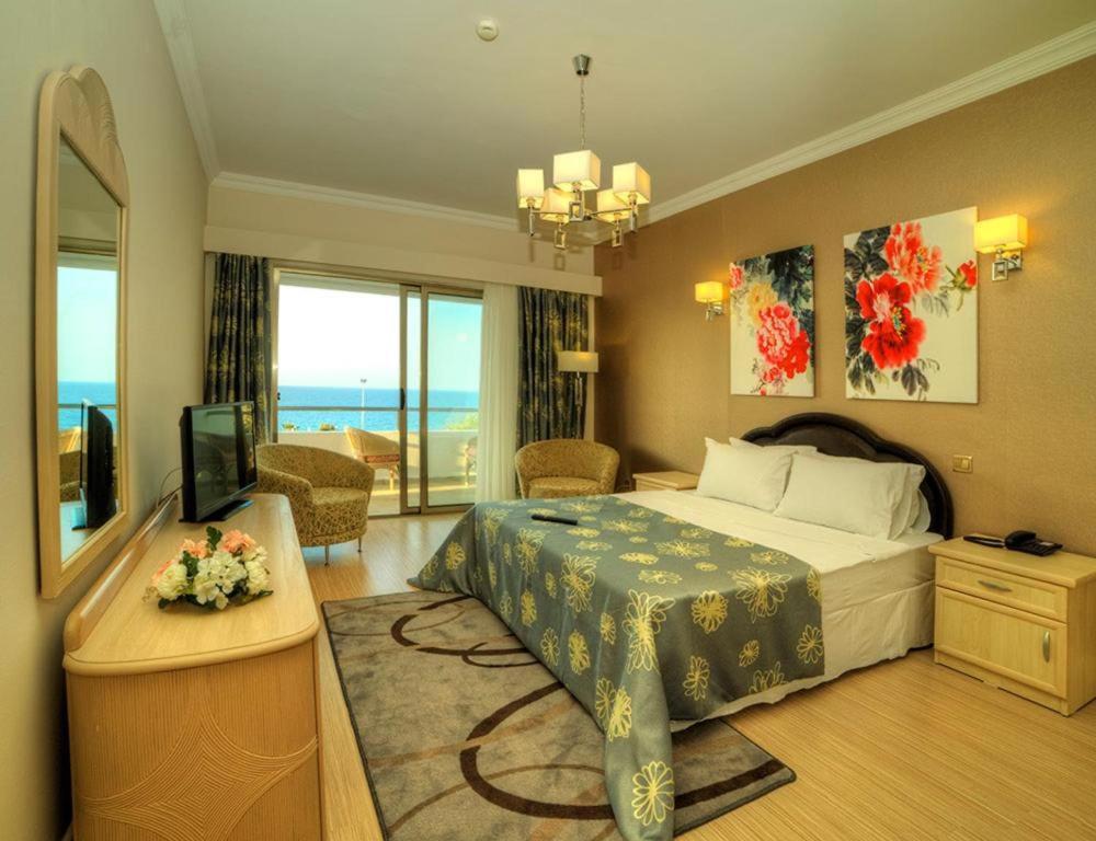 Jasmine Court Hotel Kyrenia  Esterno foto