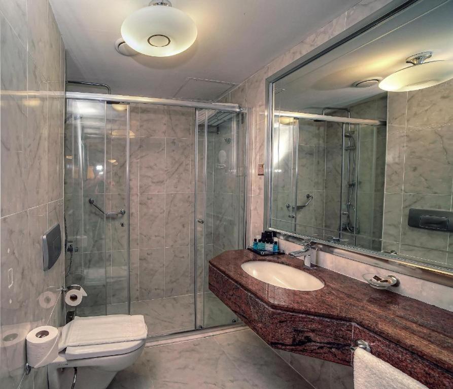 Jasmine Court Hotel Kyrenia  Camera foto