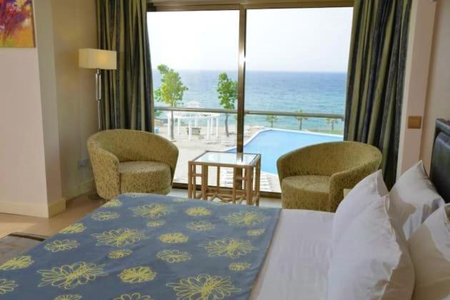 Jasmine Court Hotel Kyrenia  Esterno foto